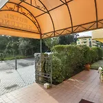 מלון Nettuno מרינה די פיאטרסנטה