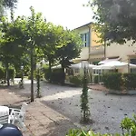 Nettuno מרינה די פיאטרסנטה